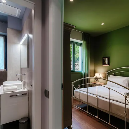 Appartement Three Colors - By Myhomeincomo