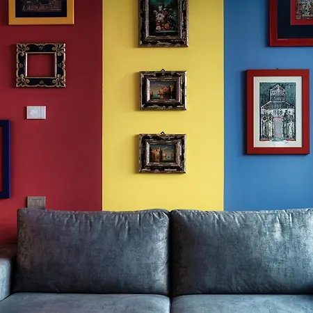 Appartement Three Colors - By Myhomeincomo Como